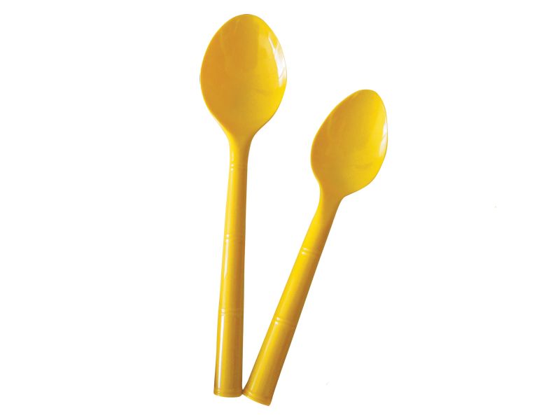 LOT DE 12 CUILLERES A SOUPE PLASTIQUES